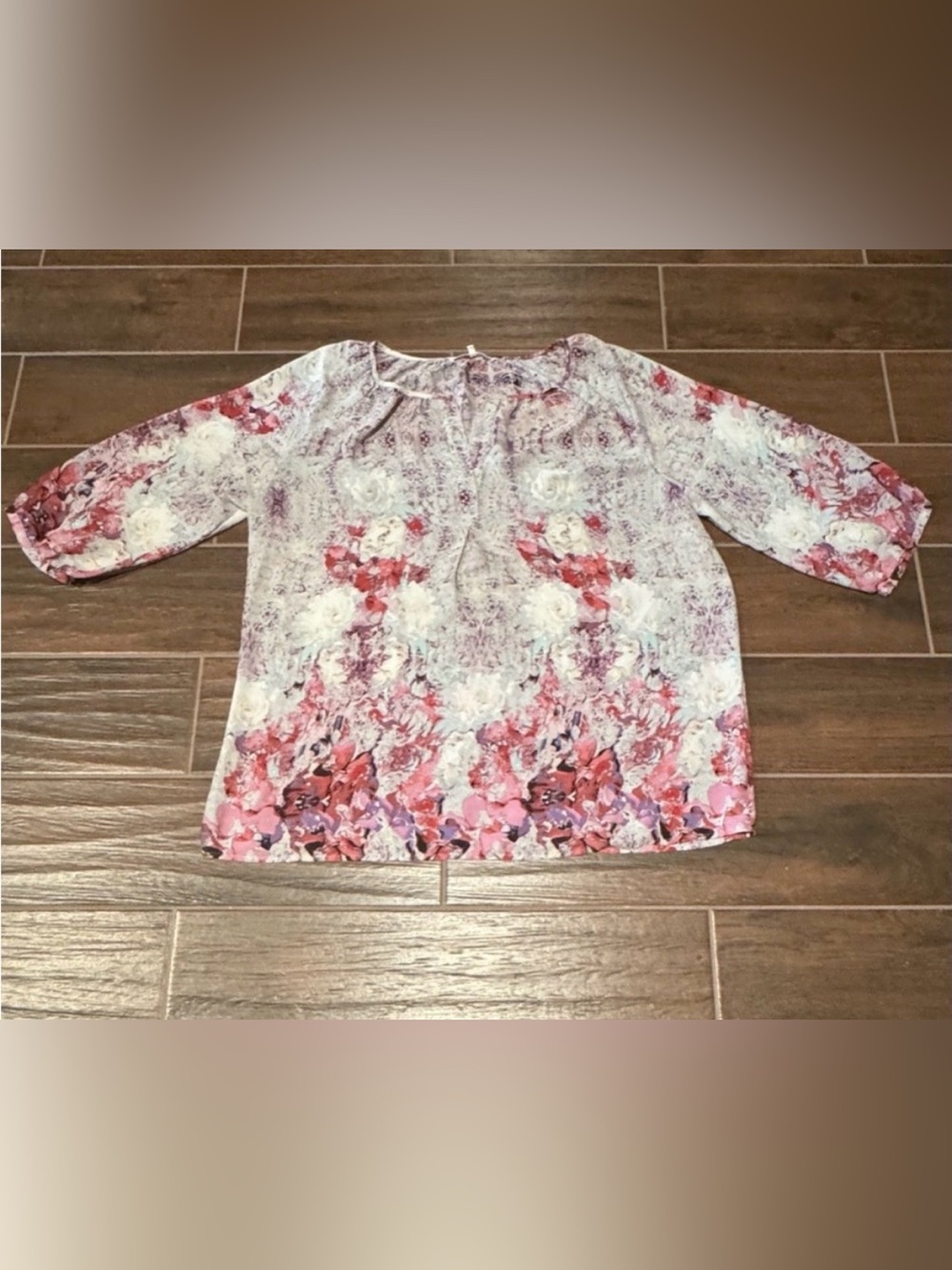 Violet & Claire Floral 3/4 Sleeves Top Size 1X
